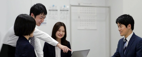 現代の若手の育て方研修~ヨコの関係強化で成長実感を高める(1日間)