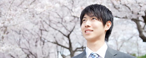 新人フォロー研修　自己の成長を前向きに捉える（１日間）