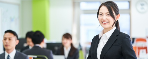 新人フォロー研修~経験学習サイクルを回し「成長する新人」を目指す(1日間)