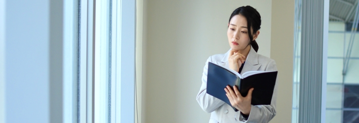 指導のばらつき、どう防ぐ?新人育成を支えるOJT監督者の役割とは